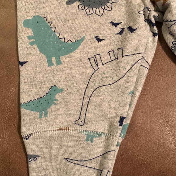 NEW Baby Boy Carter’s Outfit 0-3M Separates Outfit w/matching Onesie’s - Picture 3 of 5